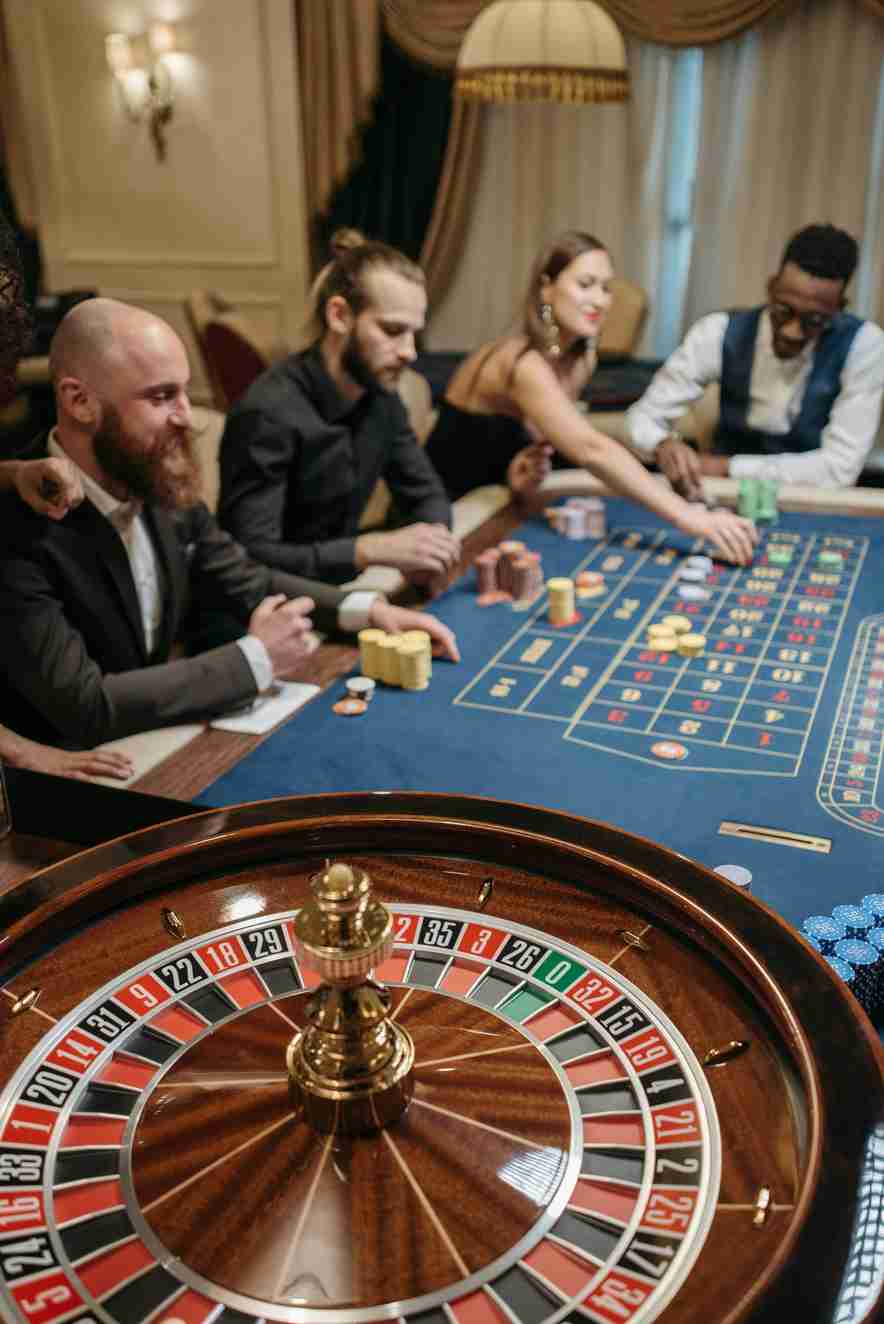 Royal Reels Casino: Complete Expert Review (2024) - Is It Legit?